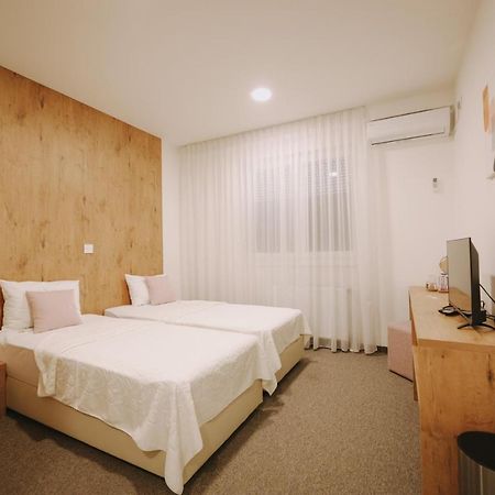 Atos Centar Apartment Celinac ภายนอก รูปภาพ
