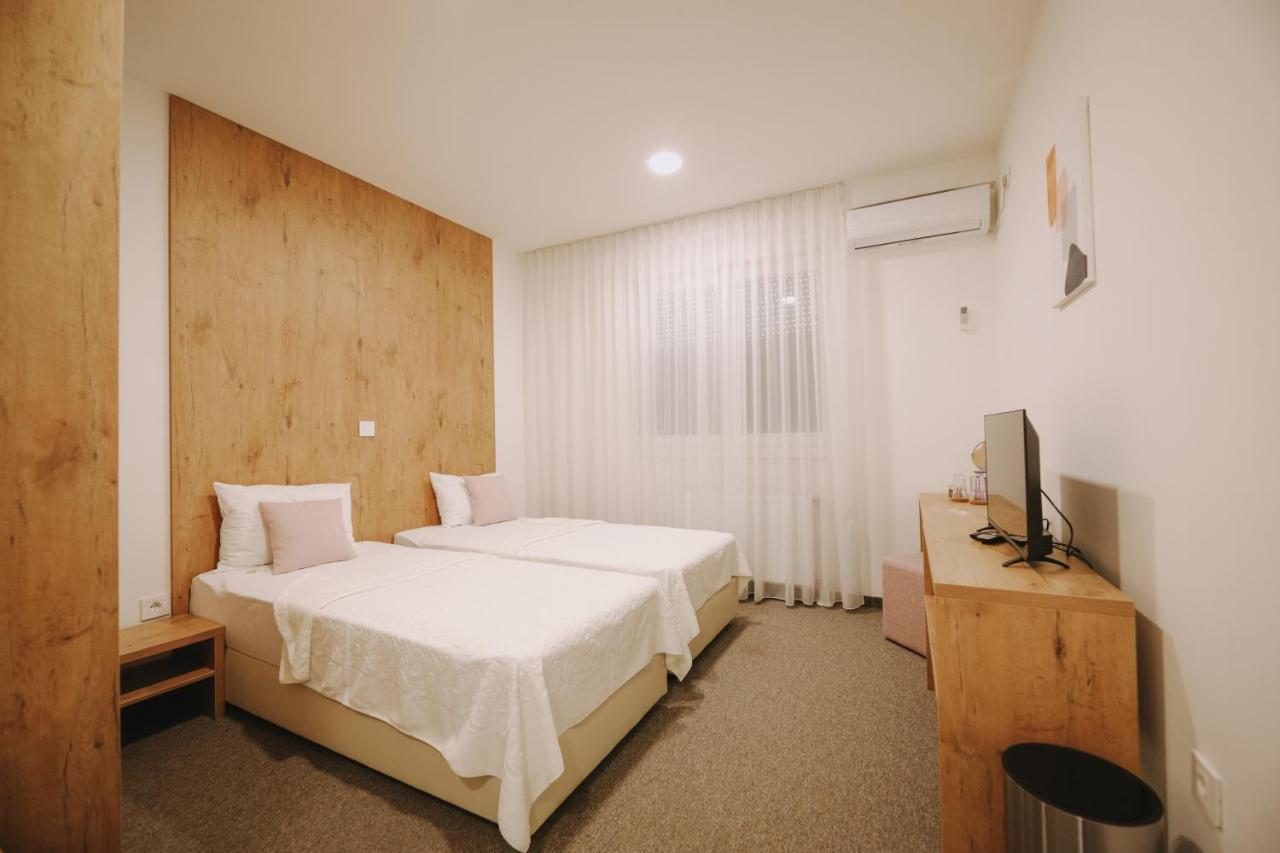 Atos Centar Apartment Celinac ภายนอก รูปภาพ