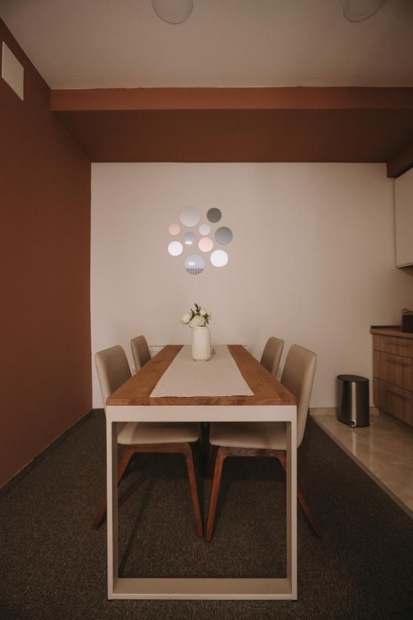 Atos Centar Apartment Celinac ภายนอก รูปภาพ